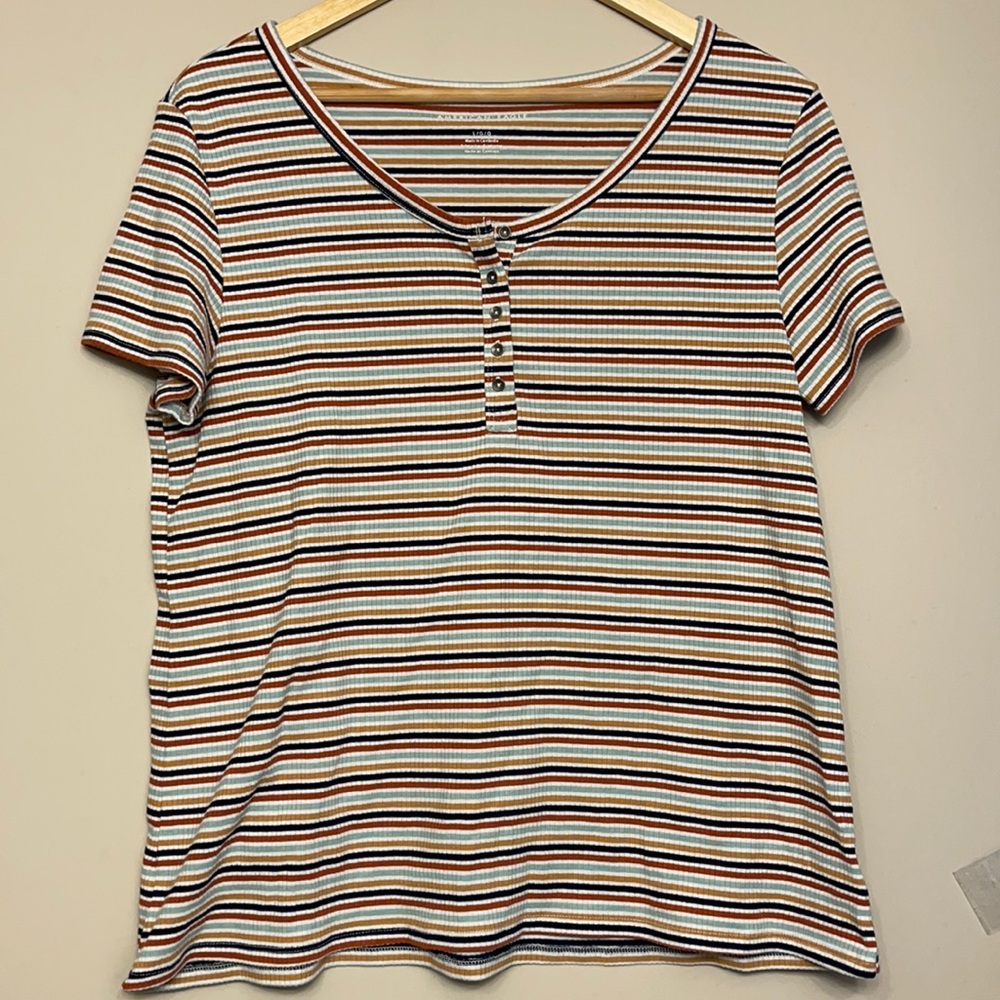 American Eagle Henley T-Shirt L